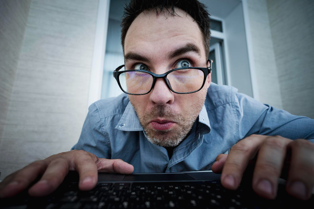 Pourquoi j'ai quitté WordPress pour Laravel : une histoire de libération